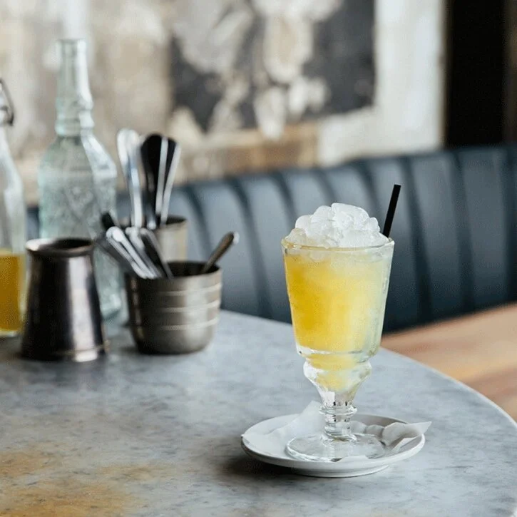 EditorialCocktails_2x_0013_Absinthe_Frappe_Gallery3X.png.jpg
