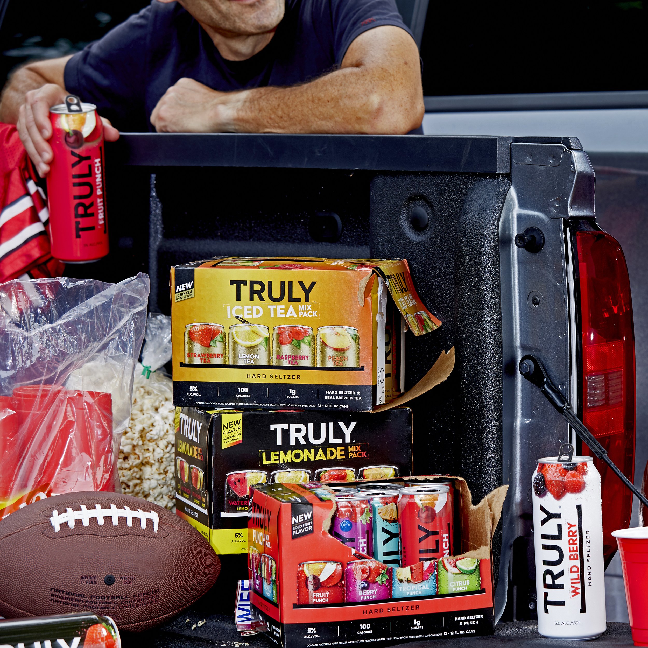 truly_tailgate_7202124603_retouch.jpg