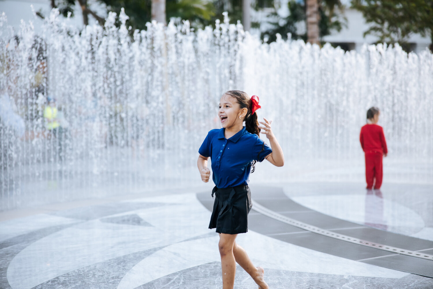 THE SQUARE - JEPPE HEIN 