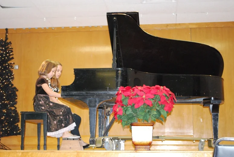  Studio Christmas Recital, December 2008 
