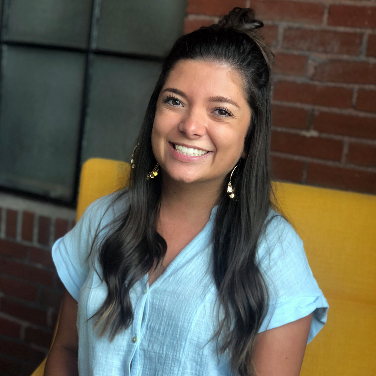 Megan Estopare - Content Manager Hi everyone! My name is Megan Estopare and I am the content manager for Planet X. This upcoming fall, I will be beginning my senior year at the University of Missouri, where I will graduate in Spring 2019. I've always loved traveling and trying new things (when I can afford it). I also enjoy participating in recreational sports with my friends. Over the summer, I like to attend baseball games and cheer for the Cardinals! This week I have enjoyed getting to know the other interns and their unique personalities. I can't wait to see how our diverse group will collaborate over the next few weeks to work on our upcoming tasks. I am looking forward to meeting more people and seeing all of the office dogs over the duration of my internship.
