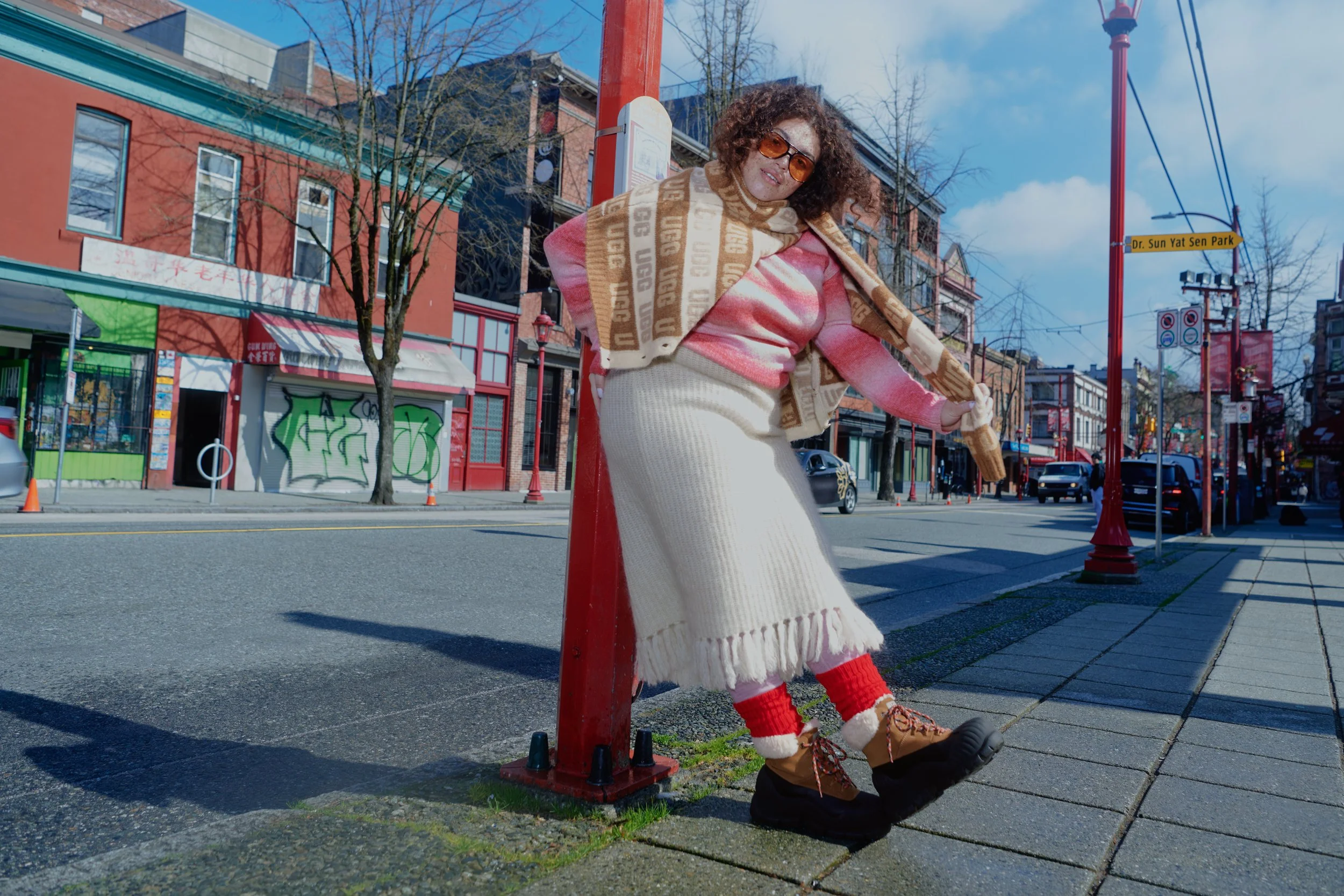 AW23-CIARA-W-ADIROAM-HIKER-1130851-CHE-FL_2481_R2_3680x2456_sRGB.jpg