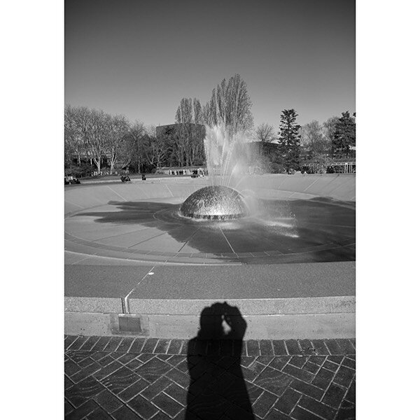 Another selection of images from my photo essay on Seattle from March 16th, 2020. @seattlemag #wegotthisseattle #capitolhillseattle #postalley #seattlewaterfront #coronavirus #covid19seattle @chopsueyseattle @postalley @argosycruises