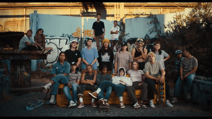 CouchGroup-high (1).gif