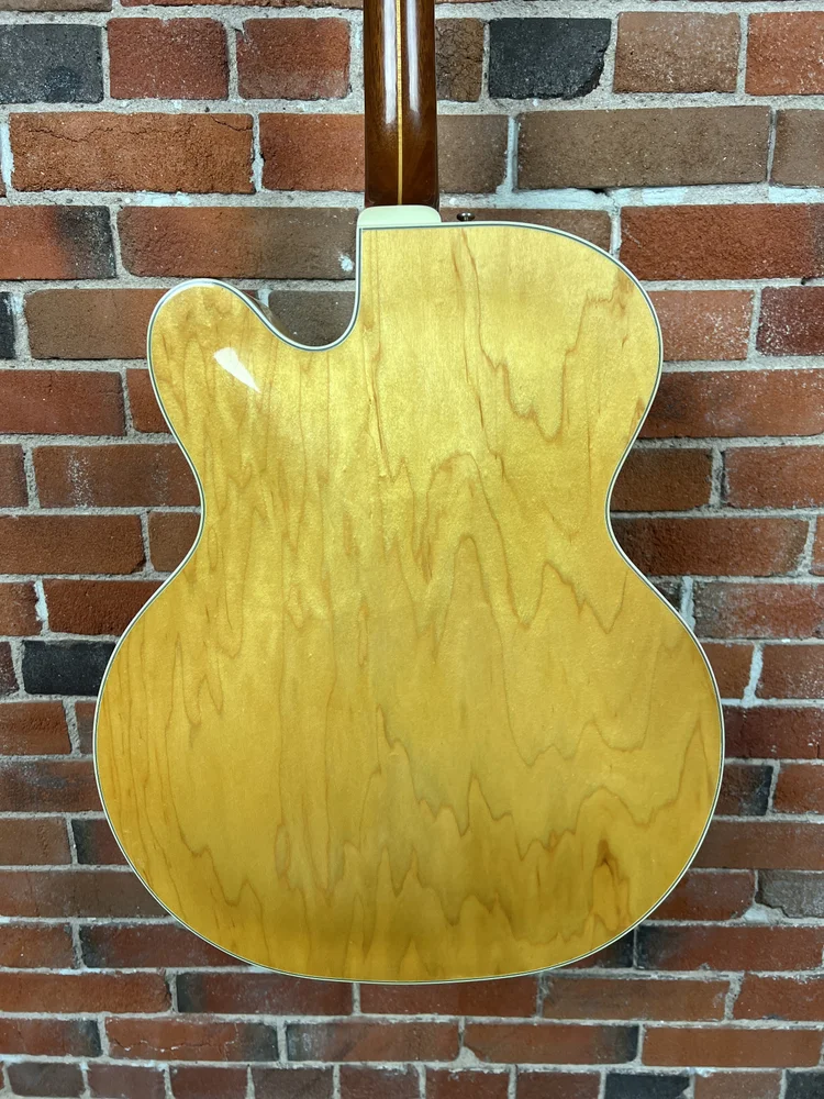 1975 Guild X-175 Manhattan — Olde Town Pickin' Parlor