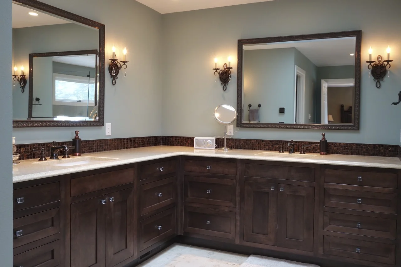 Master Bath-7.jpg