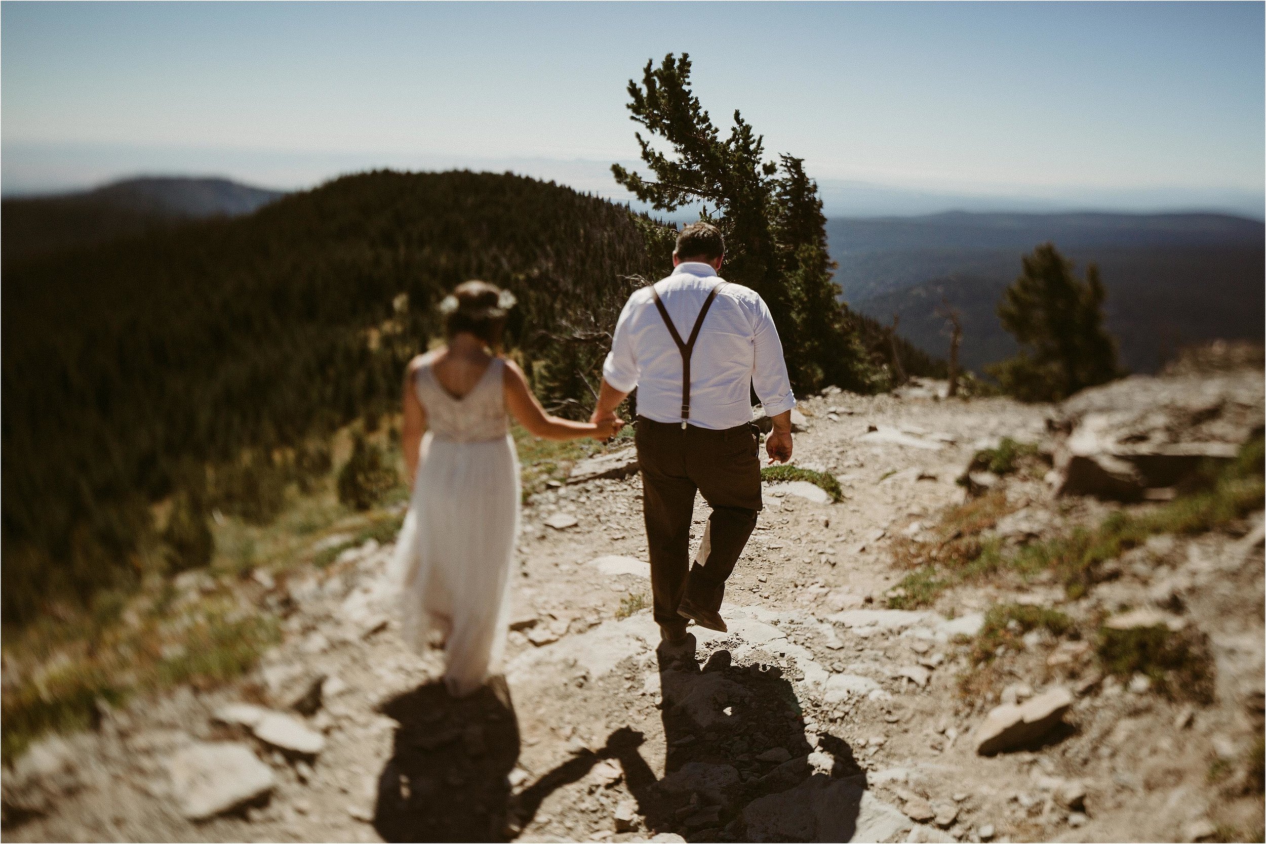 intimate-moutain-top-wedding_0042.jpg