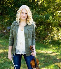 Taylor Baloga Based in Decorah, Iowa