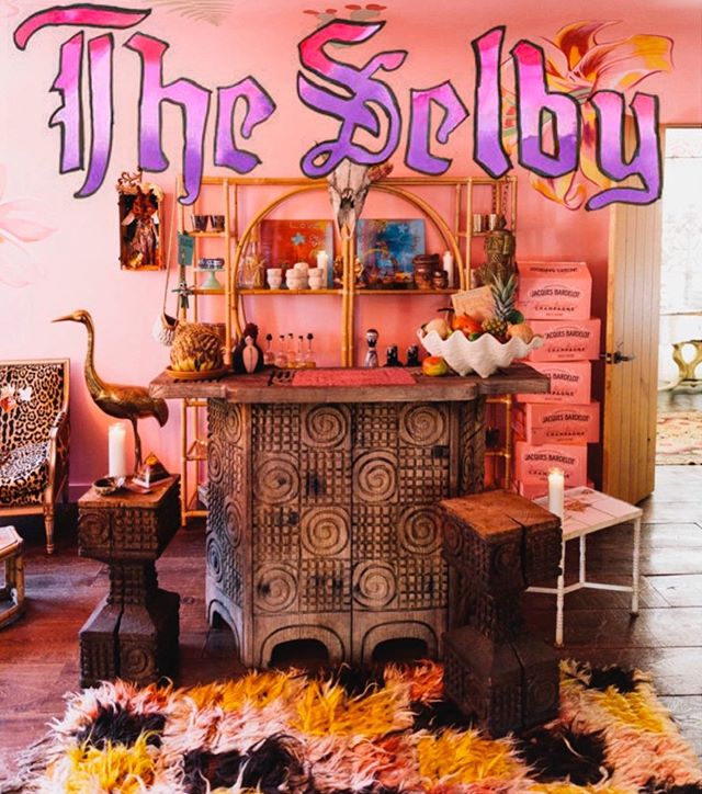 It was a cosmic gift for me when the wild and colorful Todd Selby came to town and my very particular family agreed to be photographed in our home. Thanks to 🐅, my babes 💕and 🌈💥@theselby for a super fun day. Dreams really do come true. Our picture story is up on theselby.com. (link in profile)✨