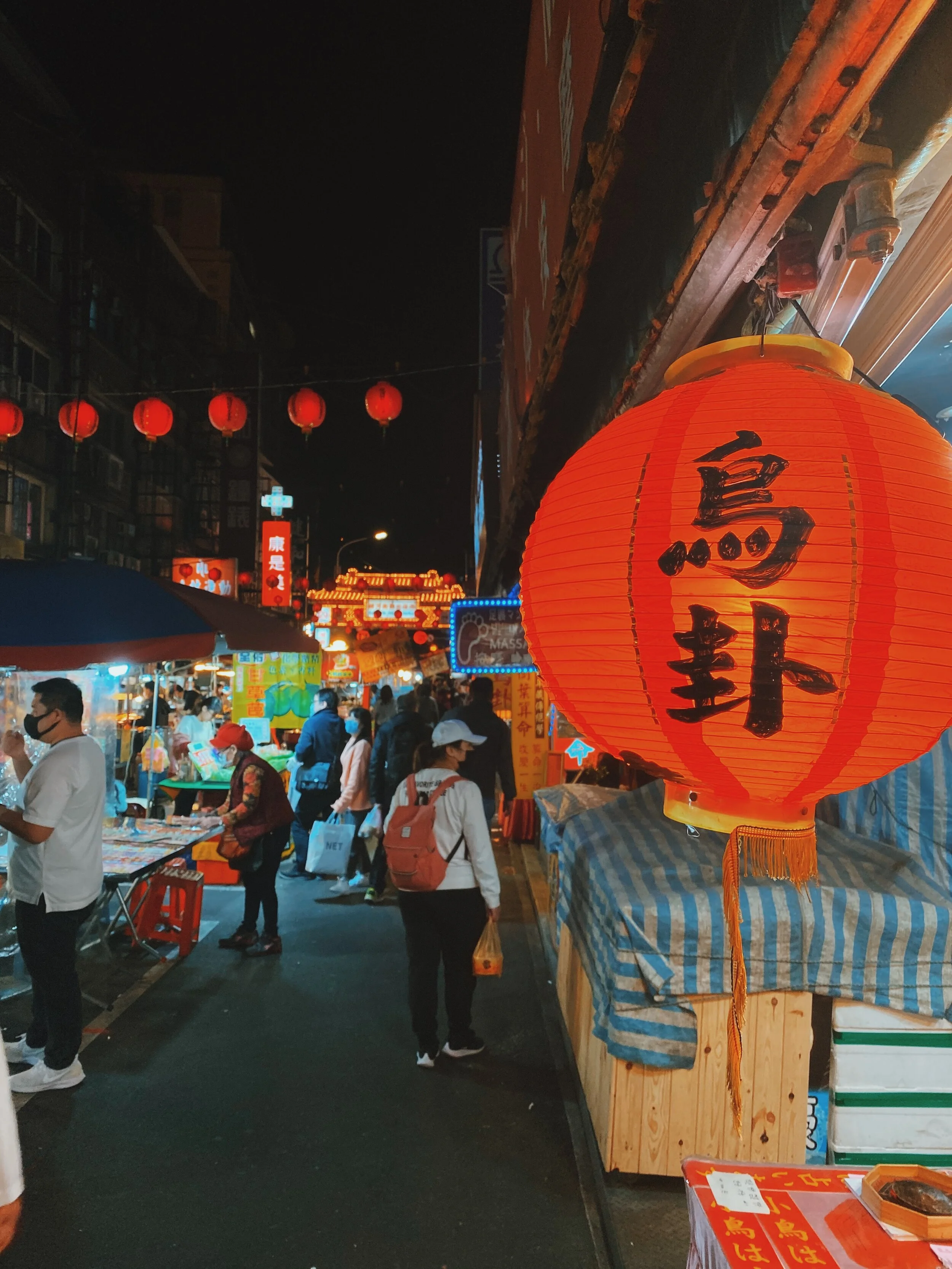 Hoori, Te Paea Hunt 2020-02-19 Raohe, Taiwan 0013.JPG