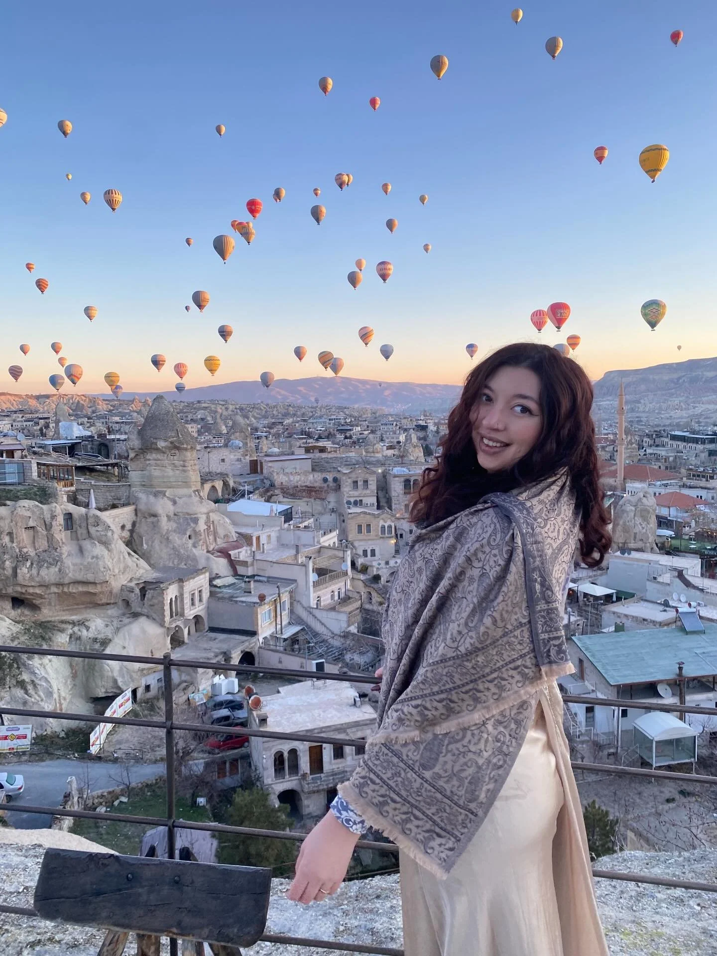 🎈🌞🌵🐪

#cappadoccia #hotairballoon #t&uuml;rkiye #sunrise #kiwisabroad