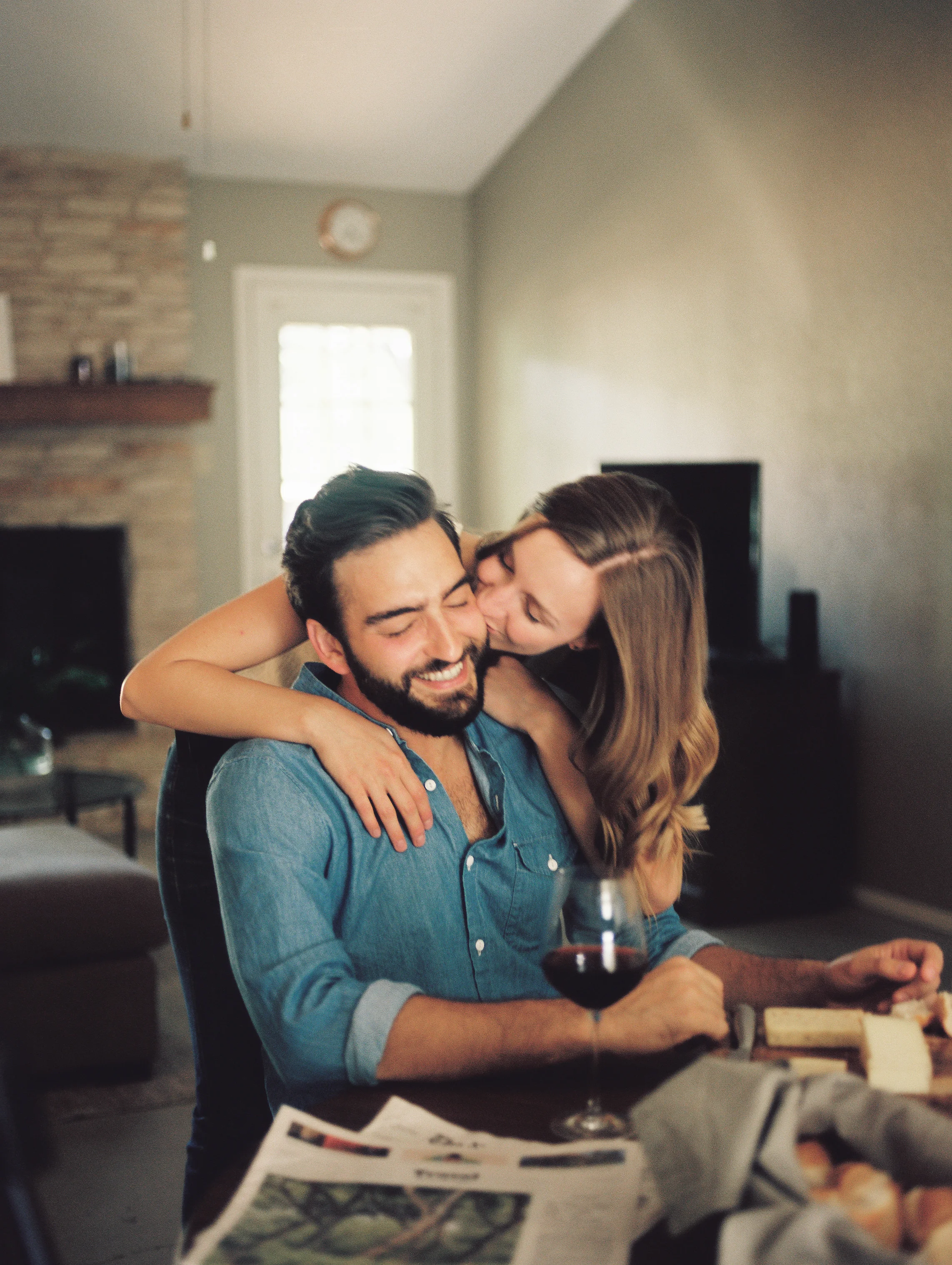 Austin-Texas-Wedding-Photographers-home-lifestyle-engagement-session-2.jpg