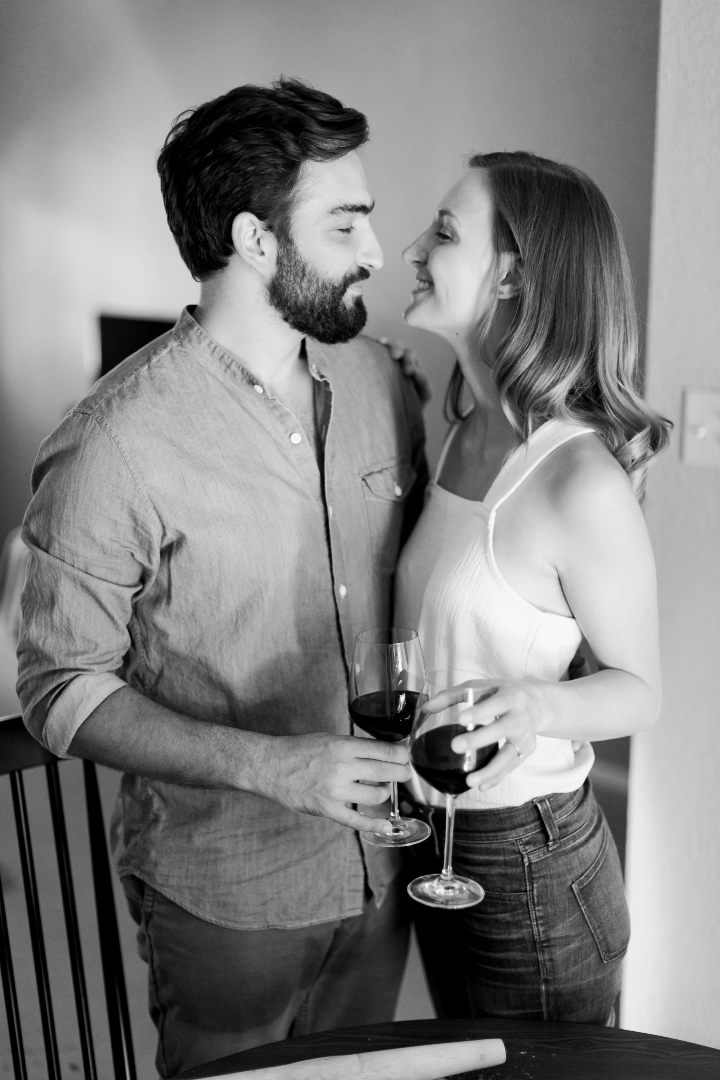 Austin-Texas-Wedding-Photographers-home-lifestyle-engagement-session-12.jpg
