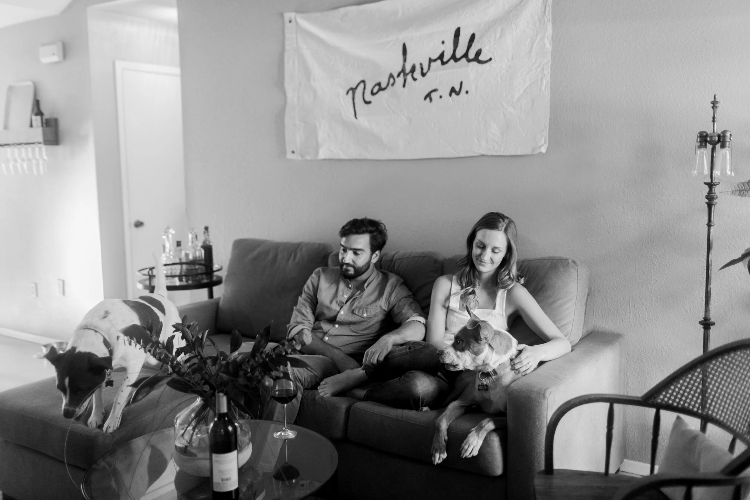 Austin-Texas-Wedding-Photographers-home-lifestyle-engagement-session-29.jpg