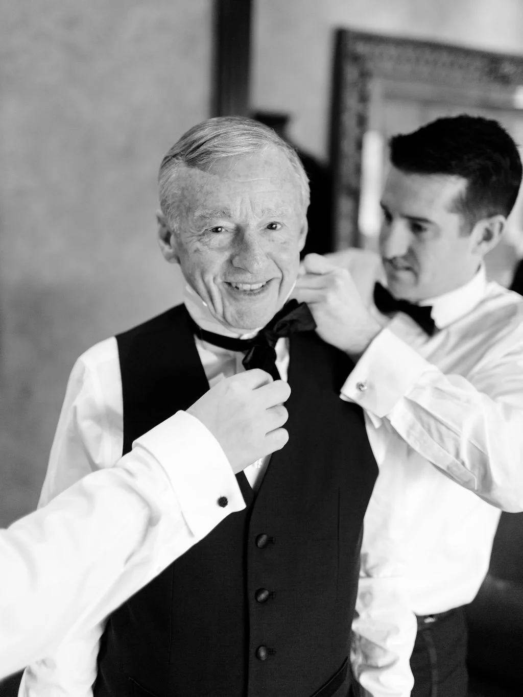 Austin-Film-Wedding-Photographer-Royal-Oaks-Country-Club-10.jpg