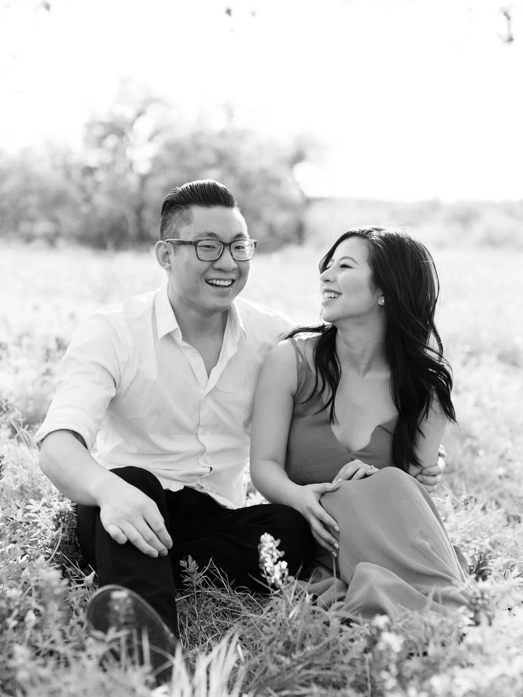 Austin-Film-Wedding-Photographer-Engagement-Session-Fun-adventure-outdoor-fine-art-10.jpg