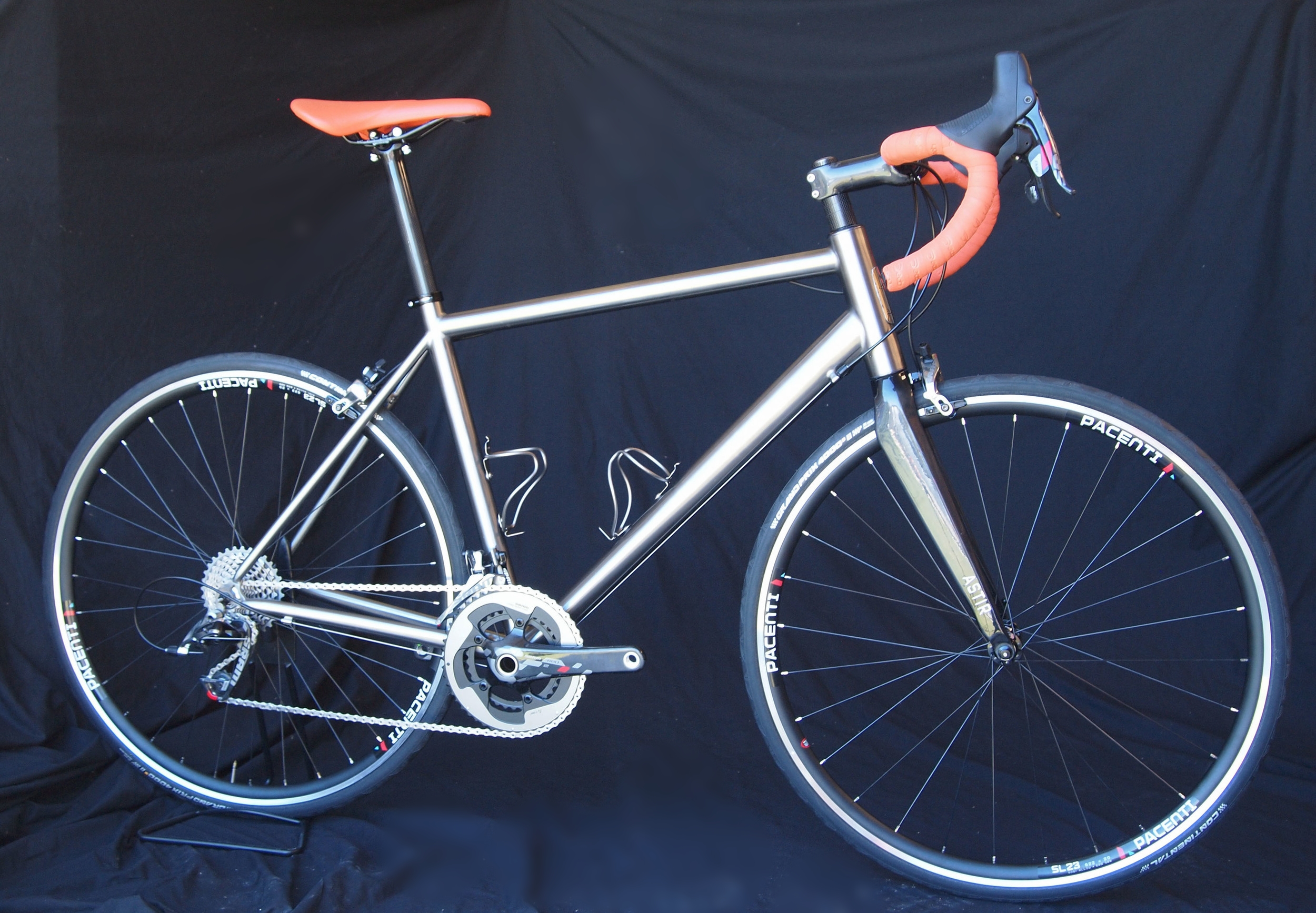 Astir Titan SRAM Hydro Brakes