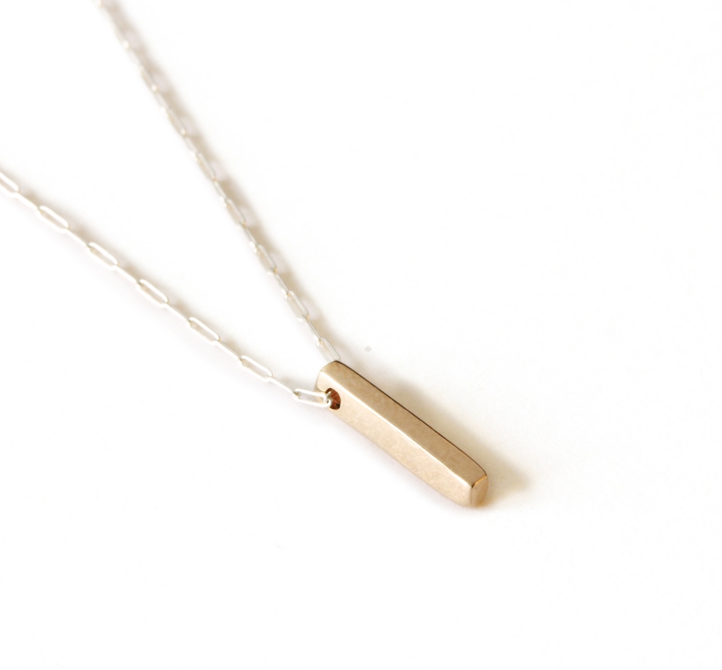 9-LINEAR-NECKLACE.jpg