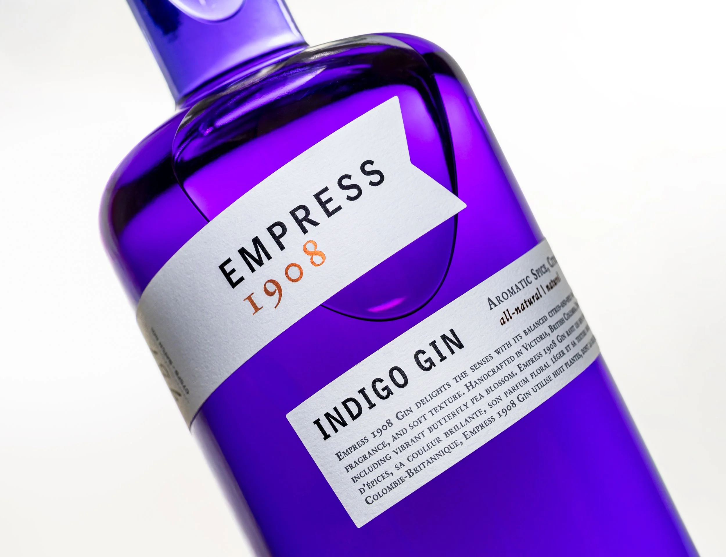 studio product detail photo of empress 1908 gin
