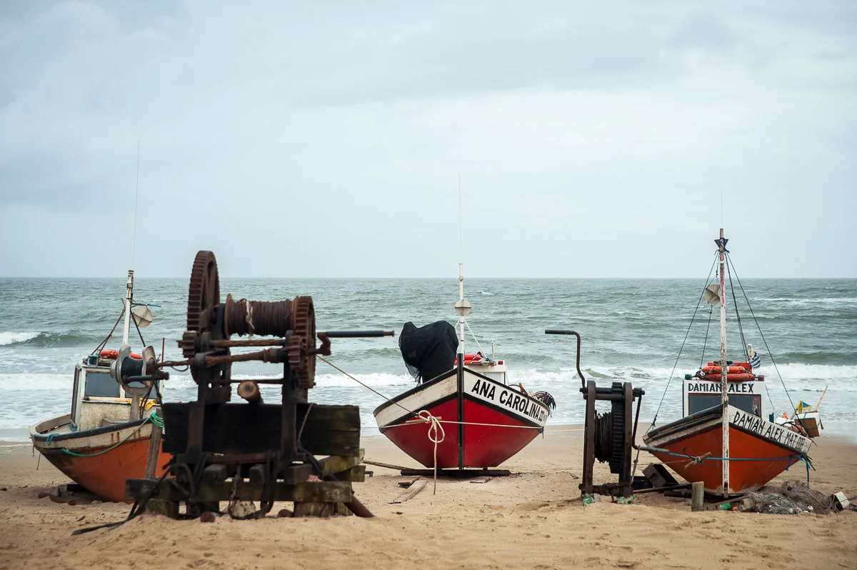 Boats in Punta del Diablo, Uruguay, Dec 2014 © Dosfotos