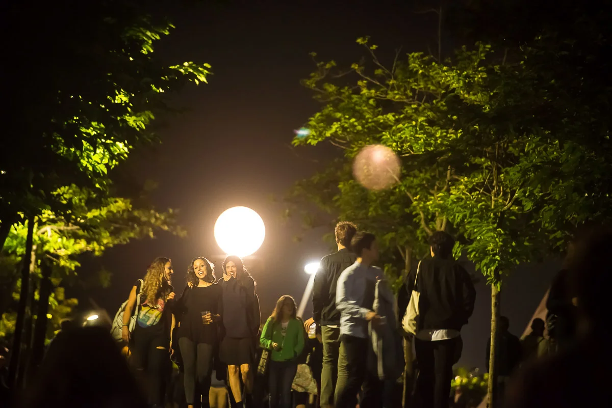 Festival goers, Primavera Sound, Parc del Forum, Barcelona, Catalonia, Spain, 30/05/2015 © Dosfotos