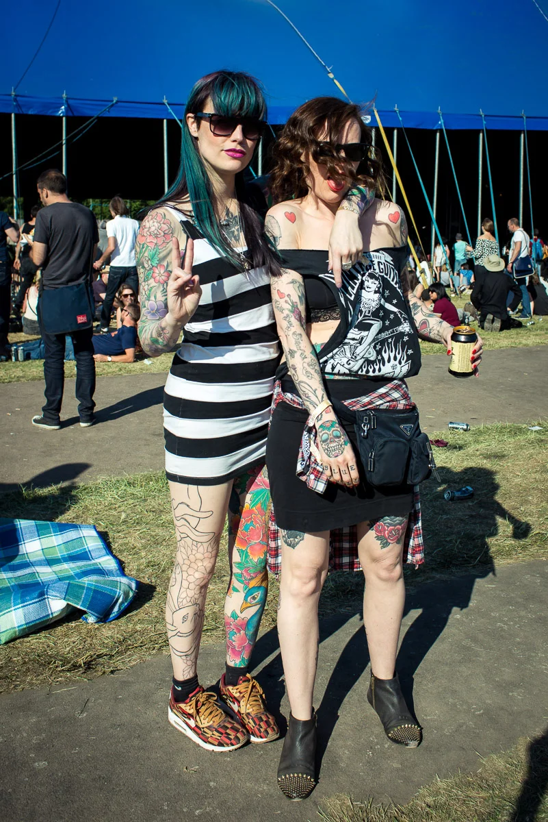 Tattoed festival goers, Field Day, Victoria Park, London, UK, 07/06/2015 © Dosfotos