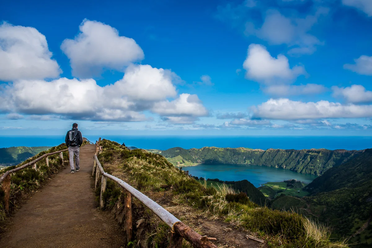 The spectacular view from Sete Cidades, Sao Miguel, Azores, 29/03/2016 © Dosfotos