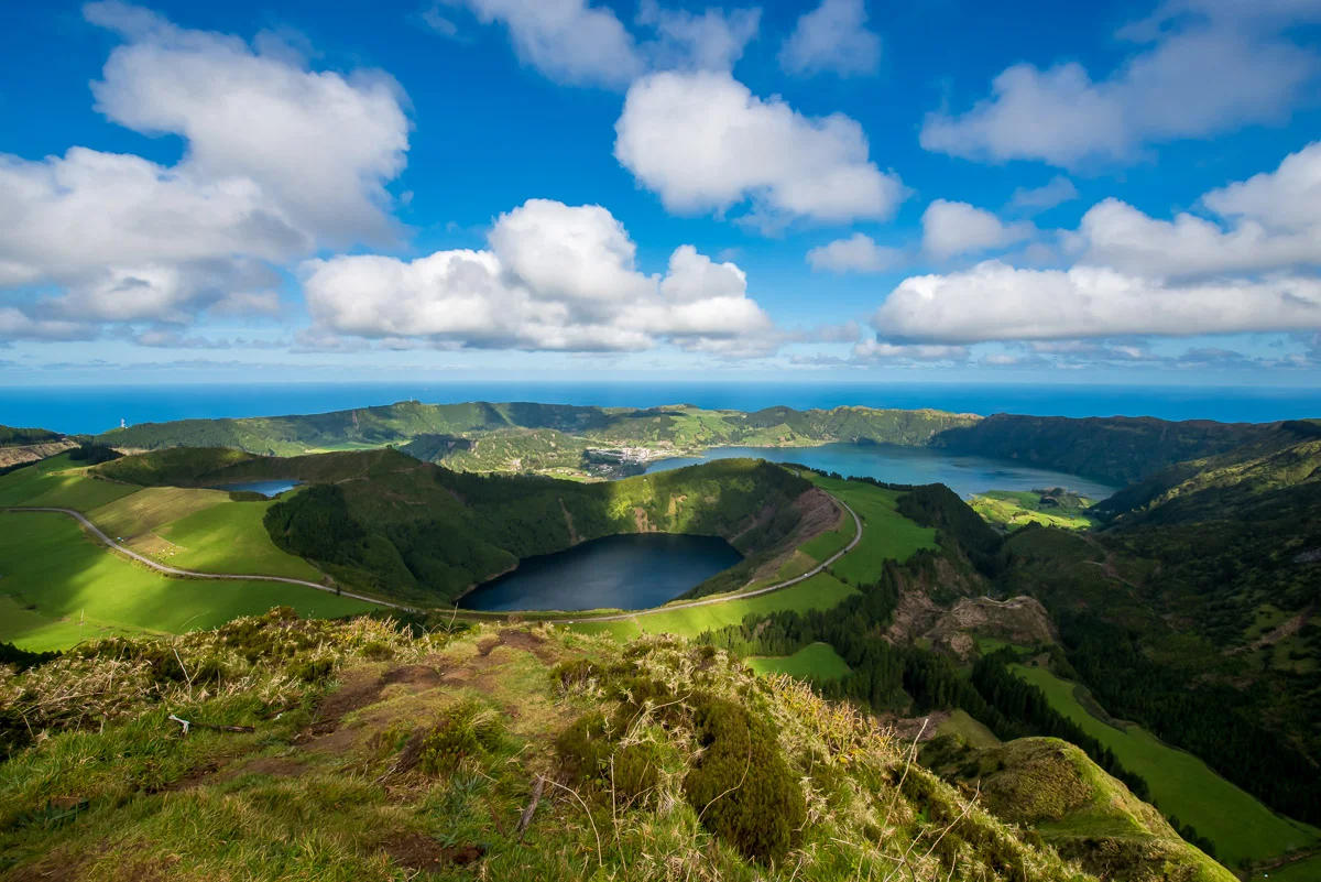The spectacular view from Sete Cidades, Sao Miguel, Azores, 29/03/2016 © Dosfotos