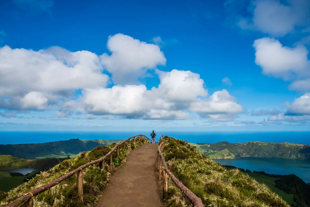 The spectacular view from Sete Cidades, Sao Miguel, Azores, 29/03/2016 © Dosfotos