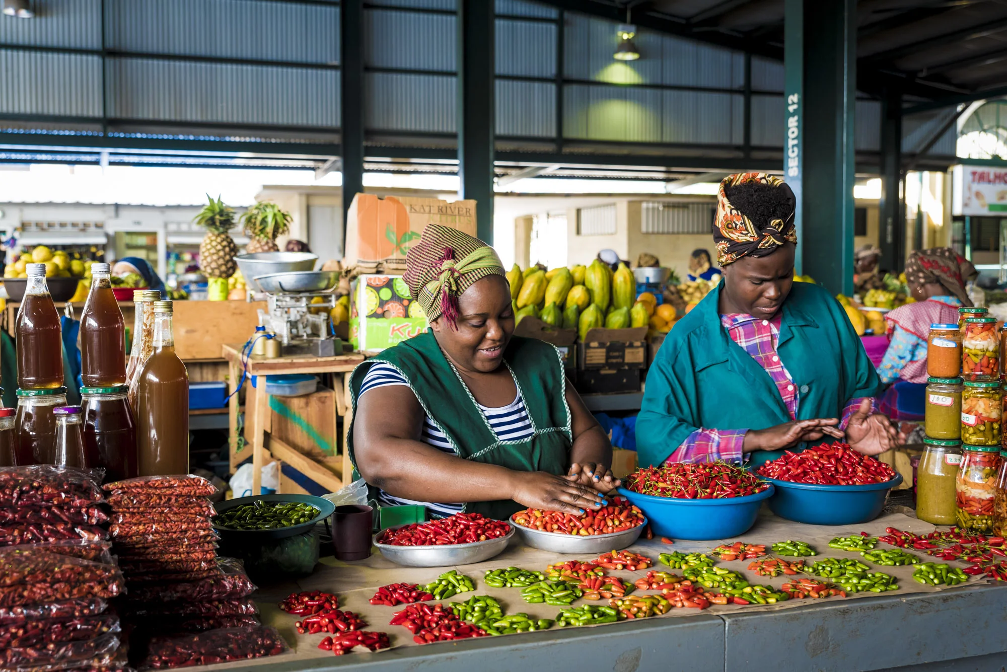 Piri Piri's for sale at Maputo's Central Market, Maputo, Mozambique, 20/08/2016 © Dosfotos