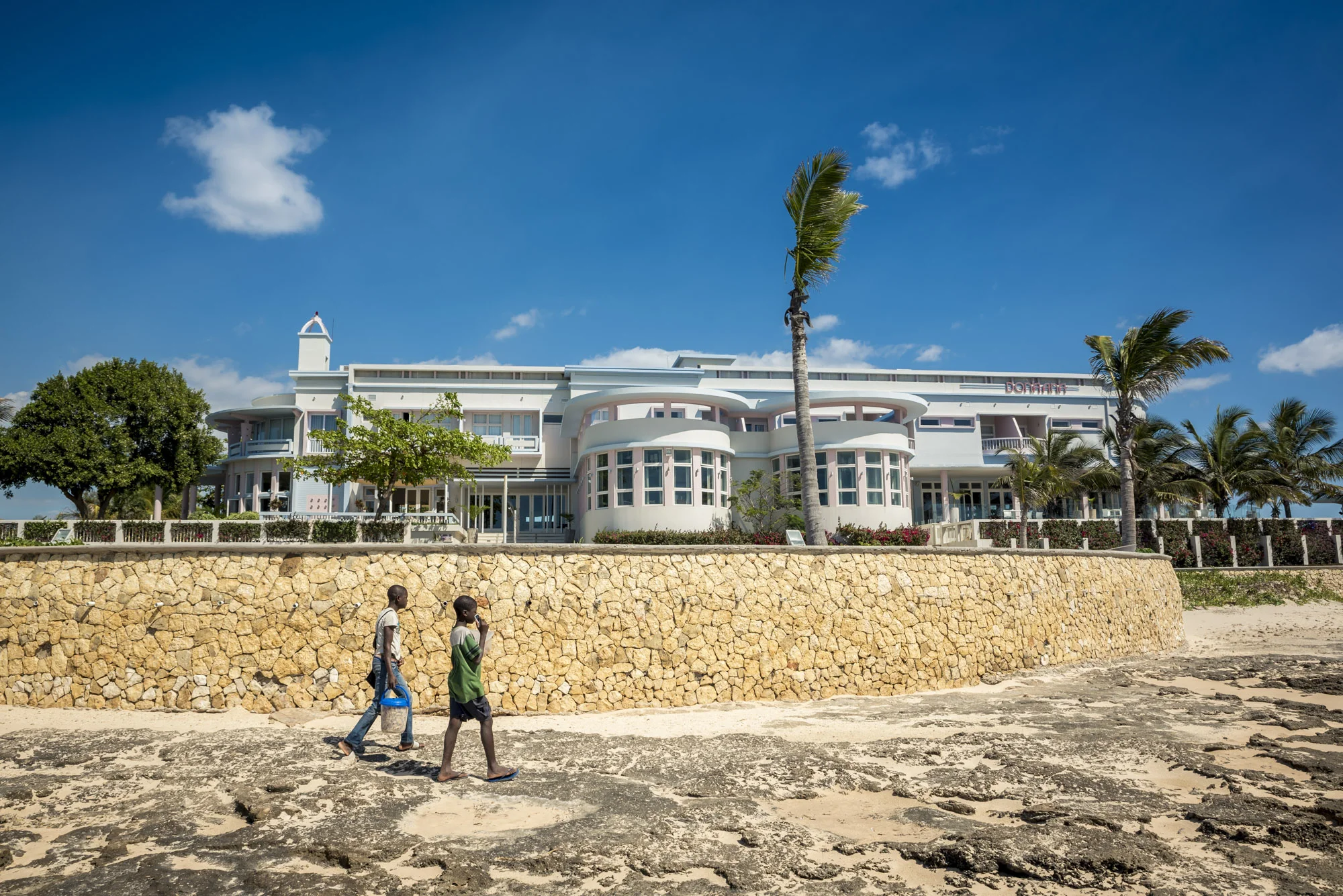 Hotel Dona Ana, restored Art Deco luxury hotel, Bazaruto Archipelago, Mozambique, 24/08/2016 © Dosfotos