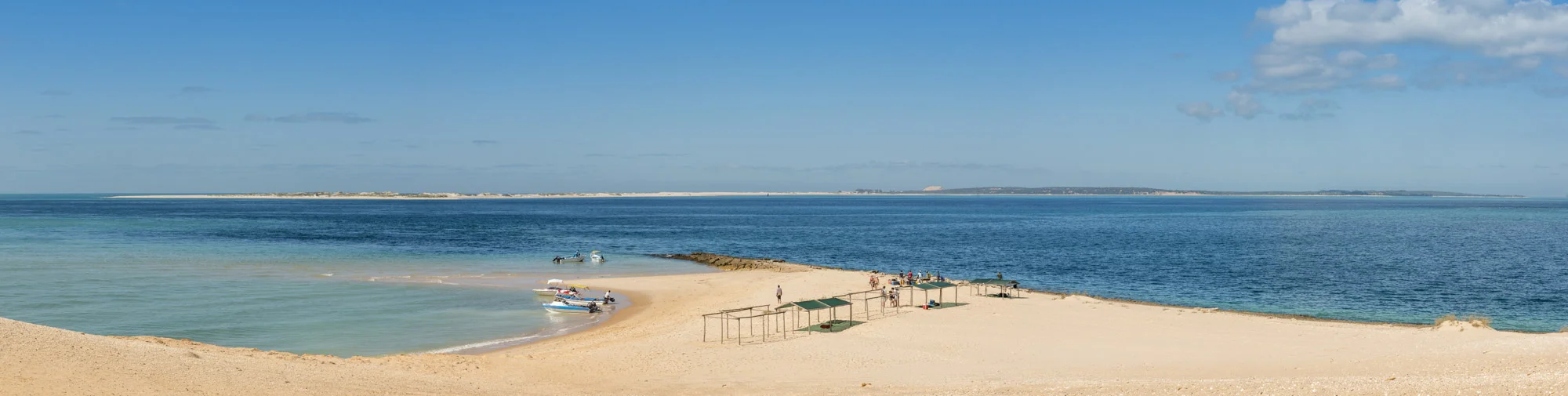 Bazaruto Island, the largest island in the Bazaruto Archipelago, Mozambique, 26/08/2016 © Dosfotos