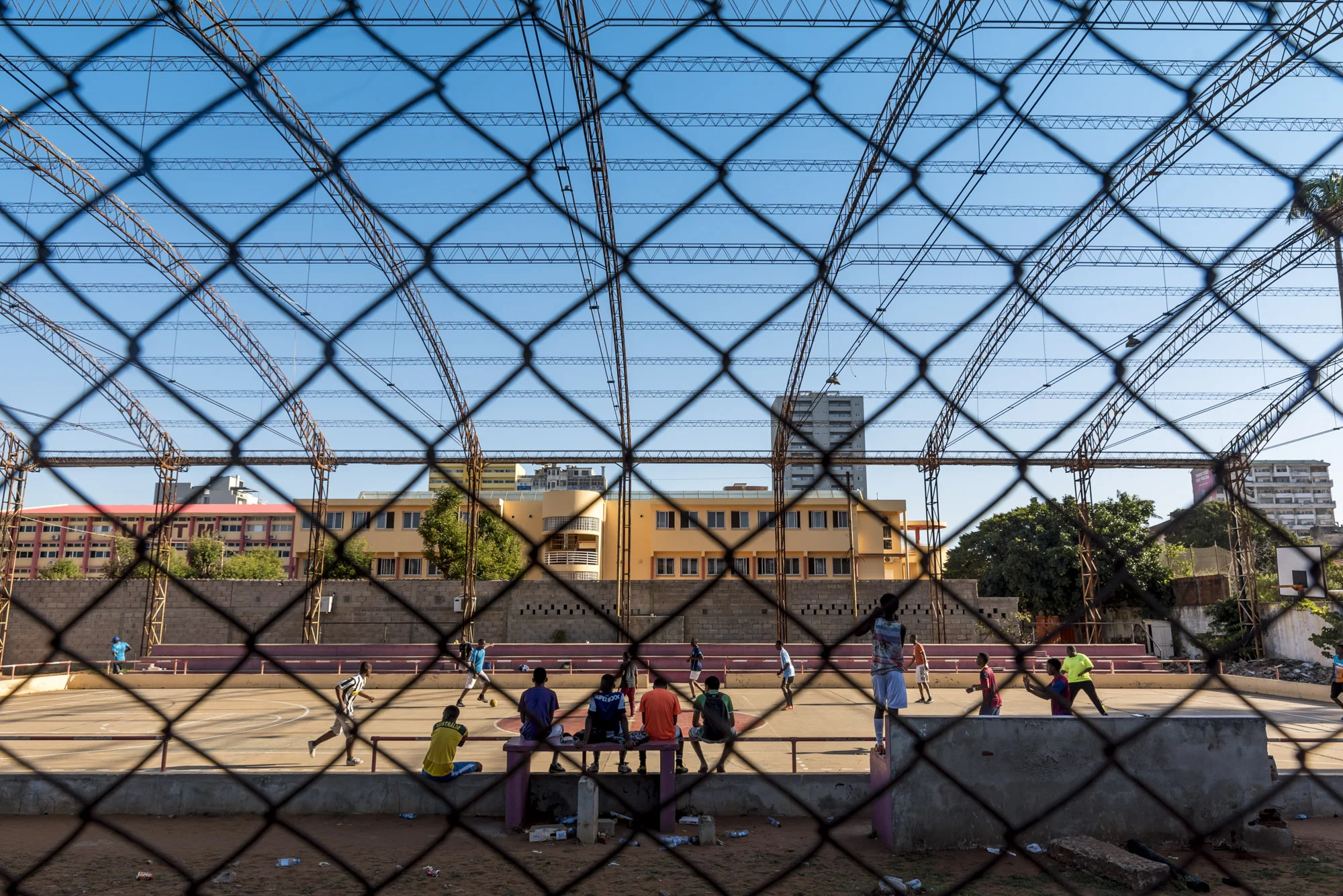 Local boys playing football in Maputo, Mozambique, 28/08/2016 © Dosfotos