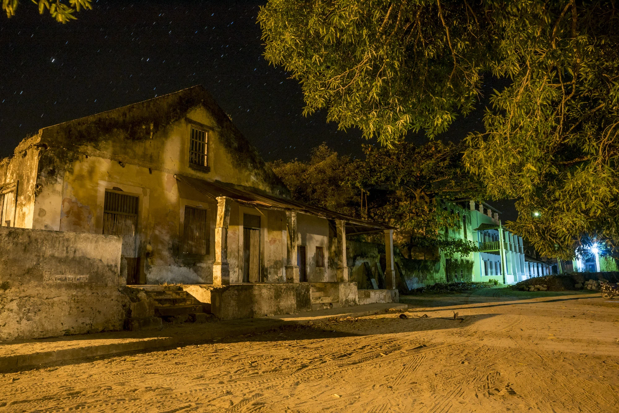 Ibo Island at night, Quirimbas National Park, Cabo Delgado, Mozambique, 30/08/2016 © Dosfotos