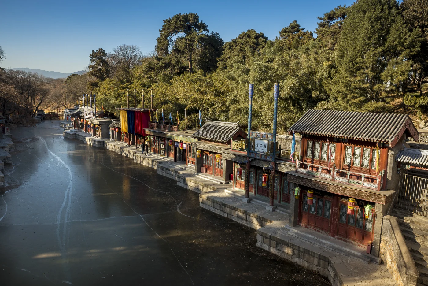 The Summer Palace, Beijing, China © Dosfotos