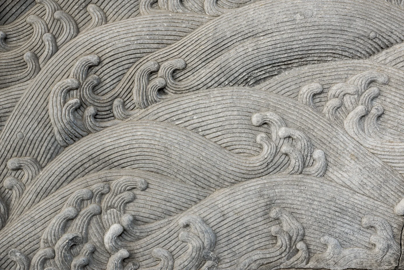 Detail of waves decoration, The Summer Palace, Beijing, China © Dosfotos