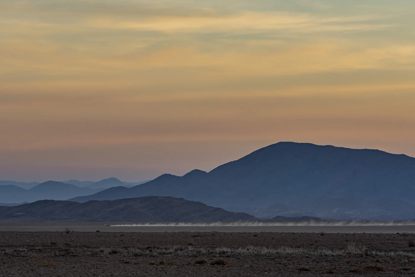 Sunrise in Aluvlei, Namib-Naukluft National Park, Namibia, Africa © Dosfotos