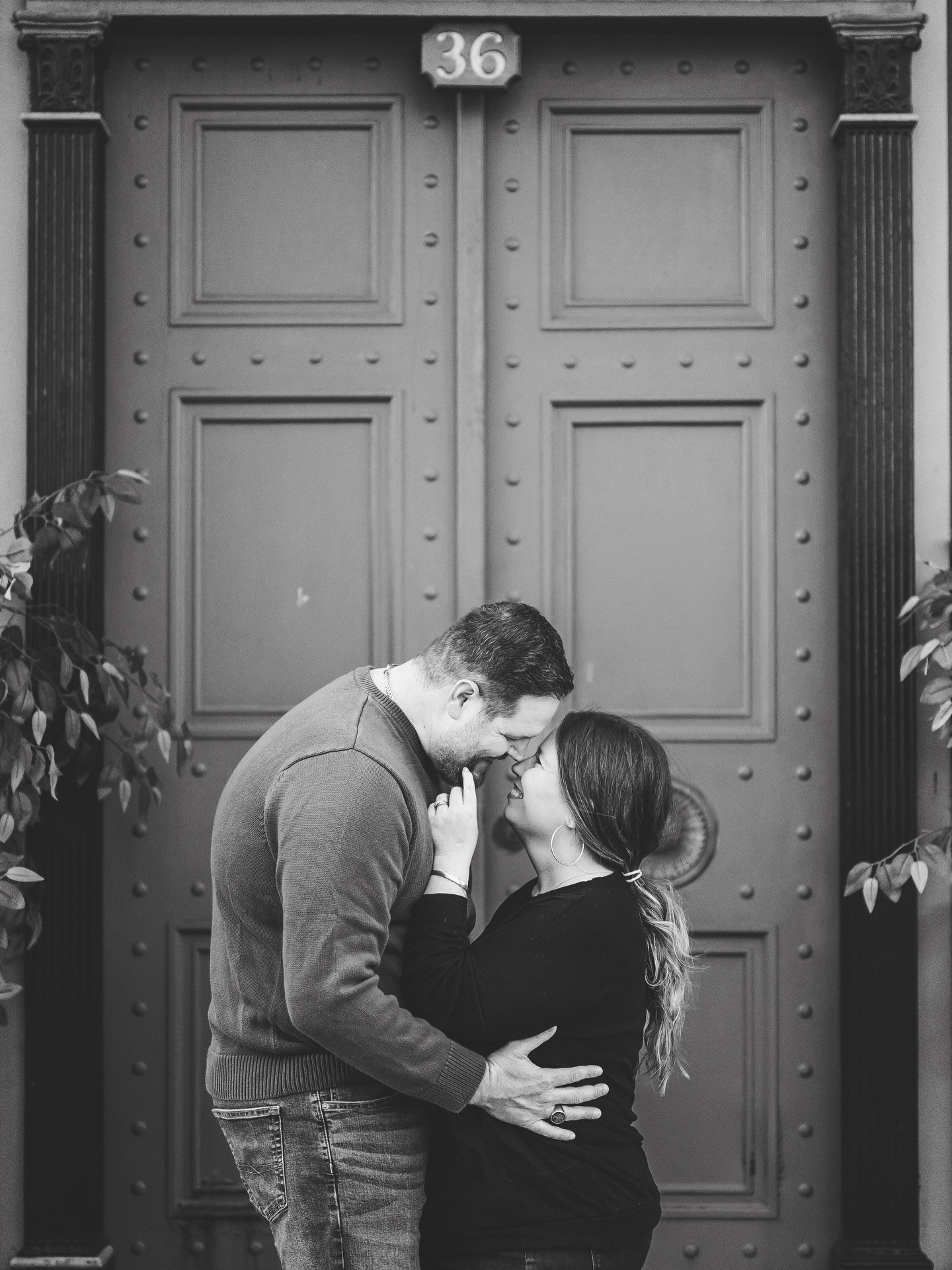 More anniversary sessions please! 
Emily and Andy celebrated 20 years of marriage last month and wanted to commemorate the milestone with a photo session.  After what seems like the longest winter in record, being back outside with my camera felt lik