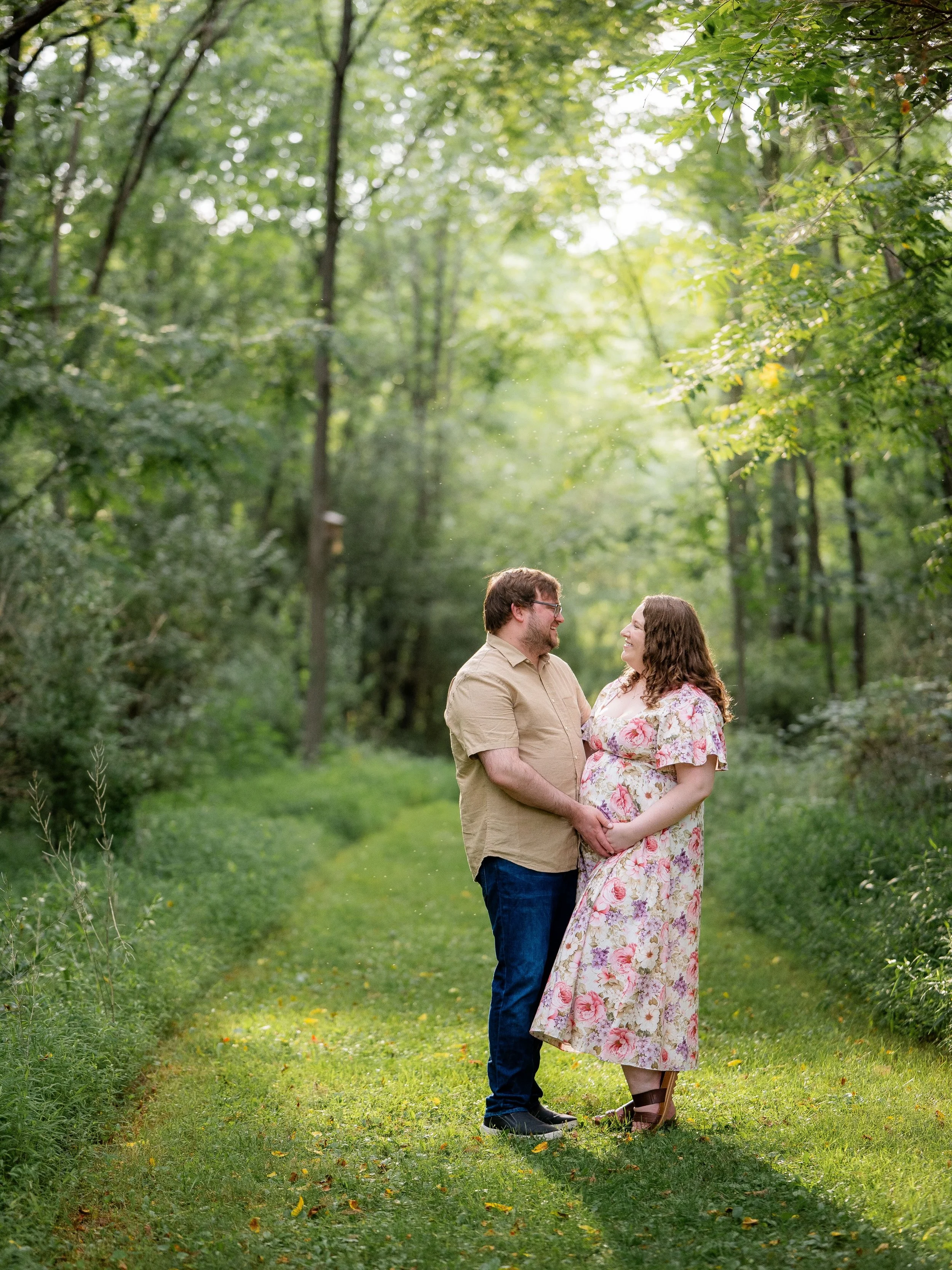 These two made this session so much fun, and I loved celebrating this sweet season before they welcome their baby girl. 💕
