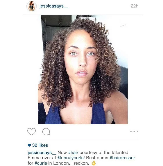 How To Diffuse Unruly Curls