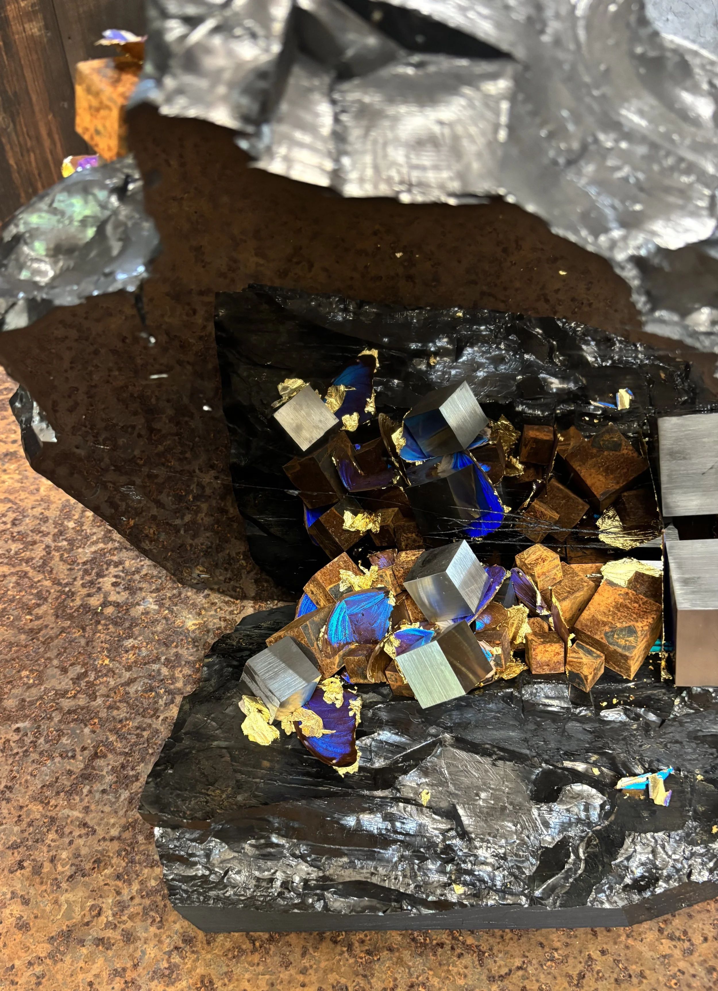 "Carbon Mirror on Disc", detail,1