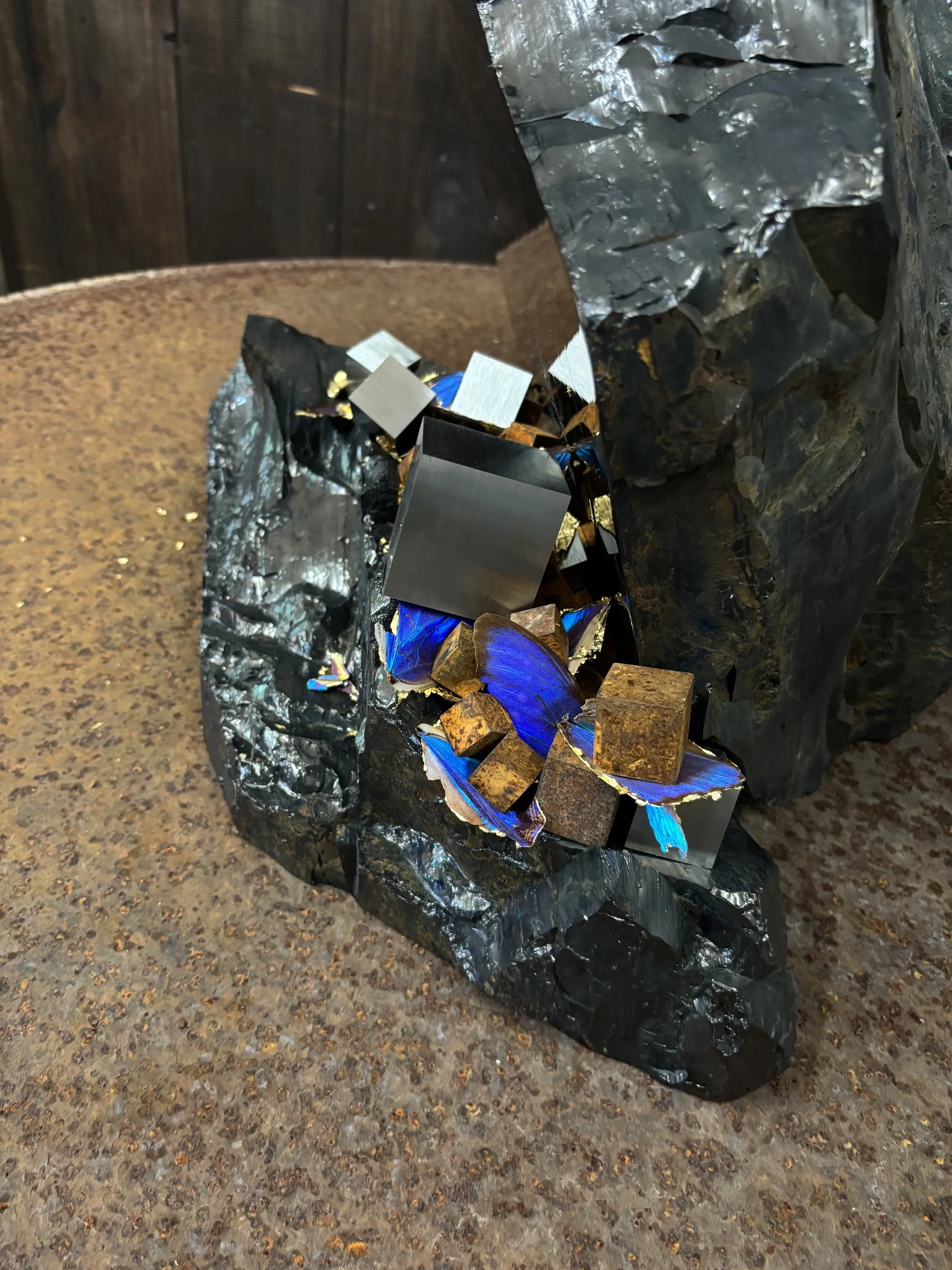 "Carbon Mirror on Disc", detail, 3