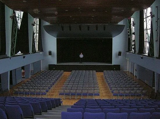exeter-corn-exchange inside.jpg
