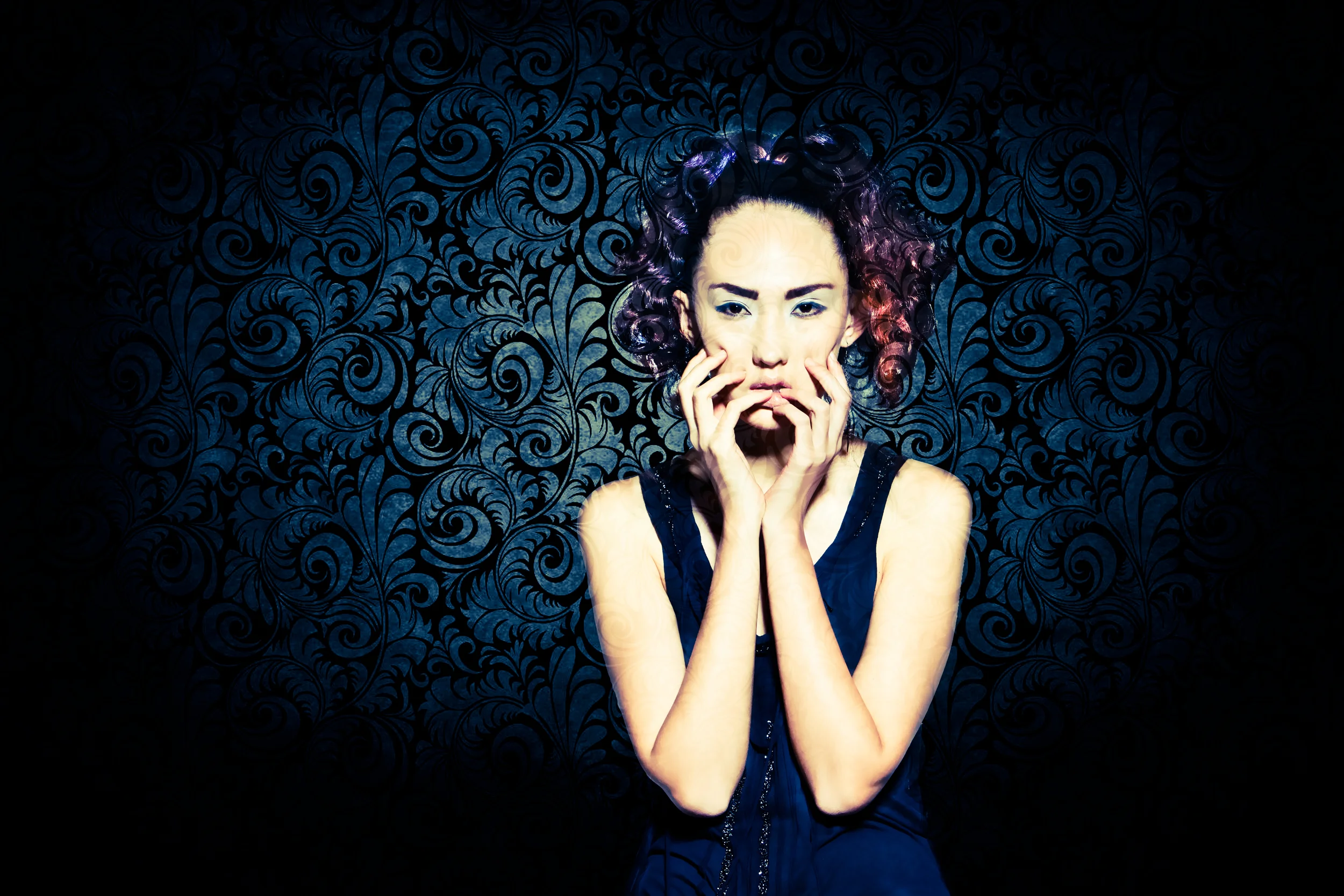  Model :Zhenni 