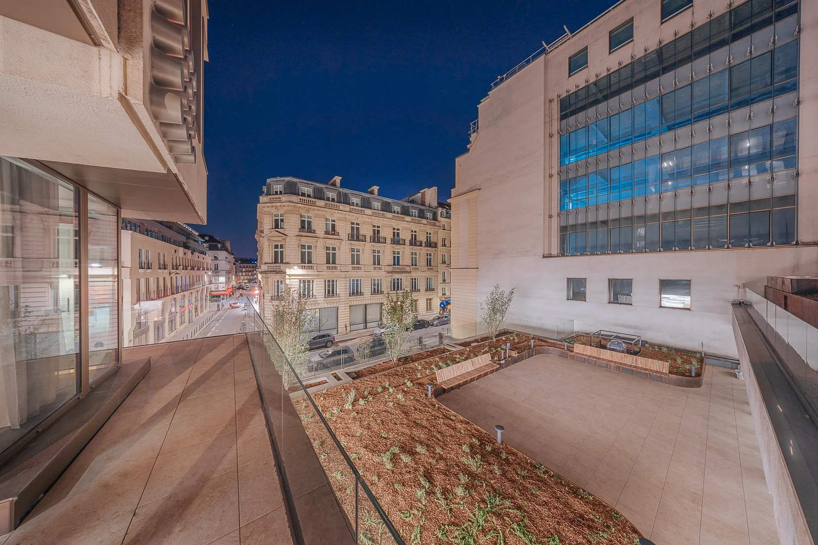 2026-05-09, 21 rue Laffitte-33-2.jpg (Copy)