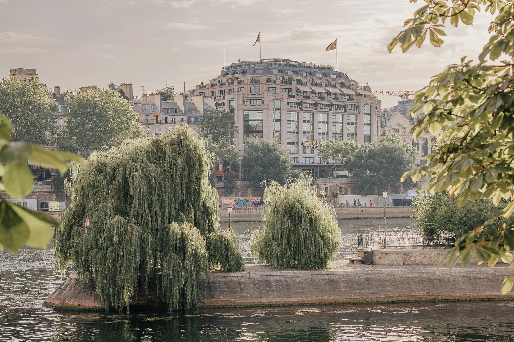 2026-06-23, 18 Quai de la Mégisserie-7.jpg (Copy)