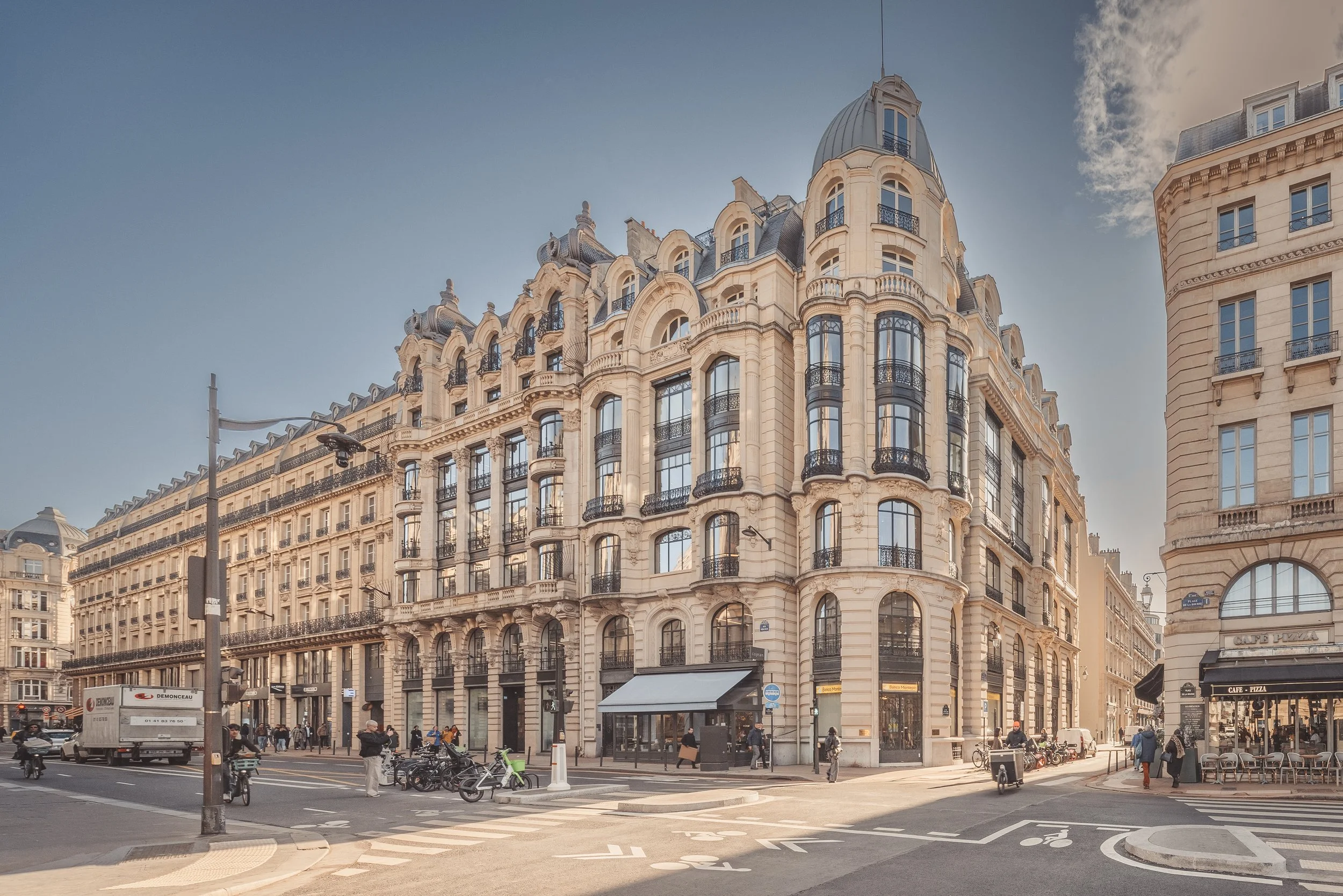 32NDDV-Façade-4.jpg