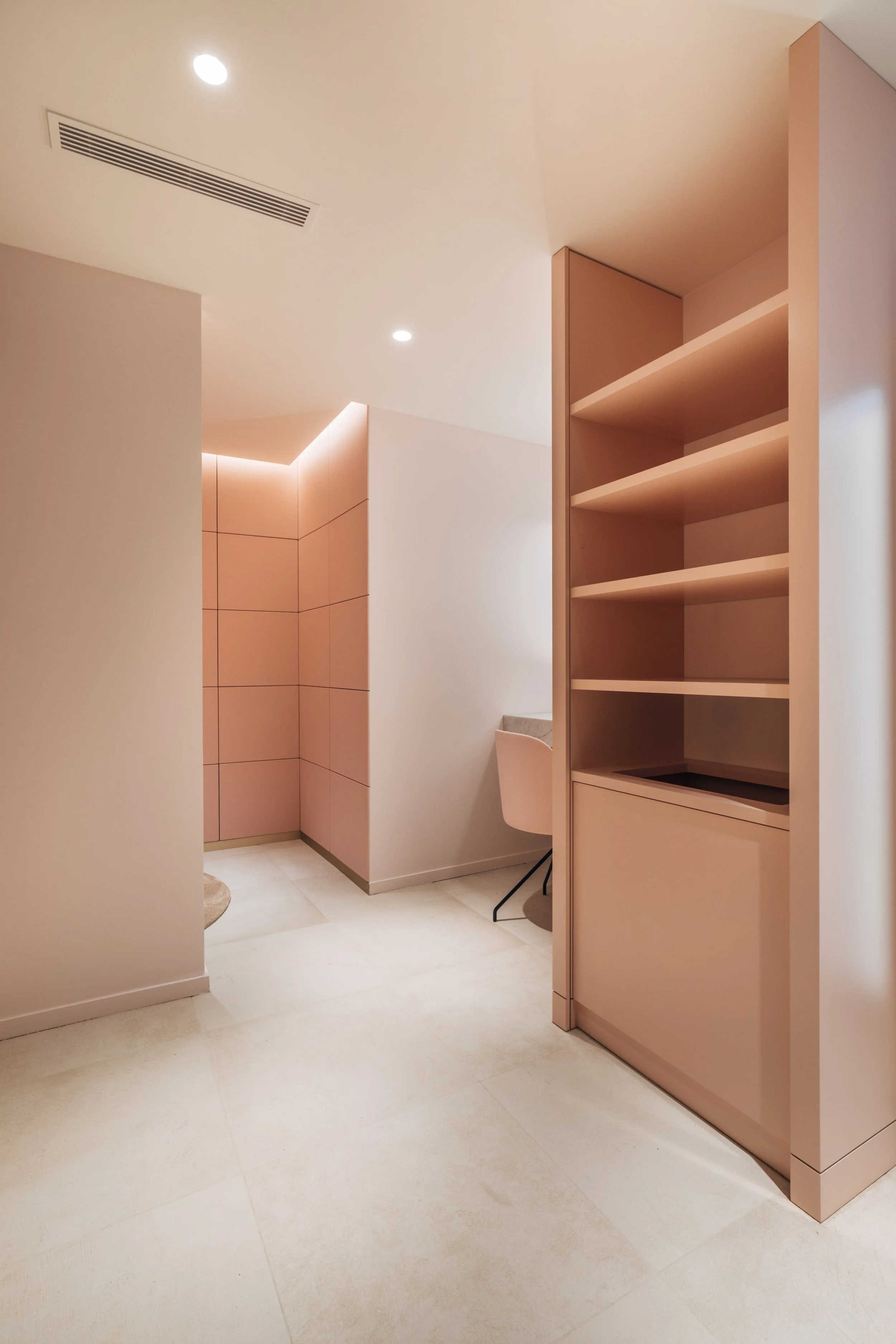 2021-06-10, Pierre Noire, 18 rue Daunou-75.jpg