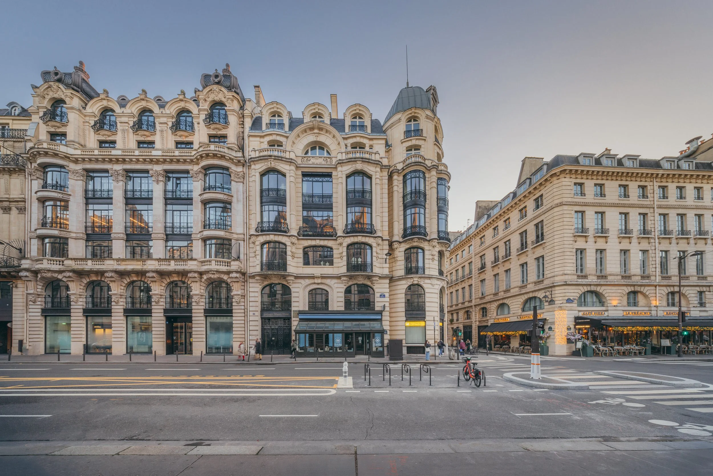 32NDDV-Façade-3.jpg