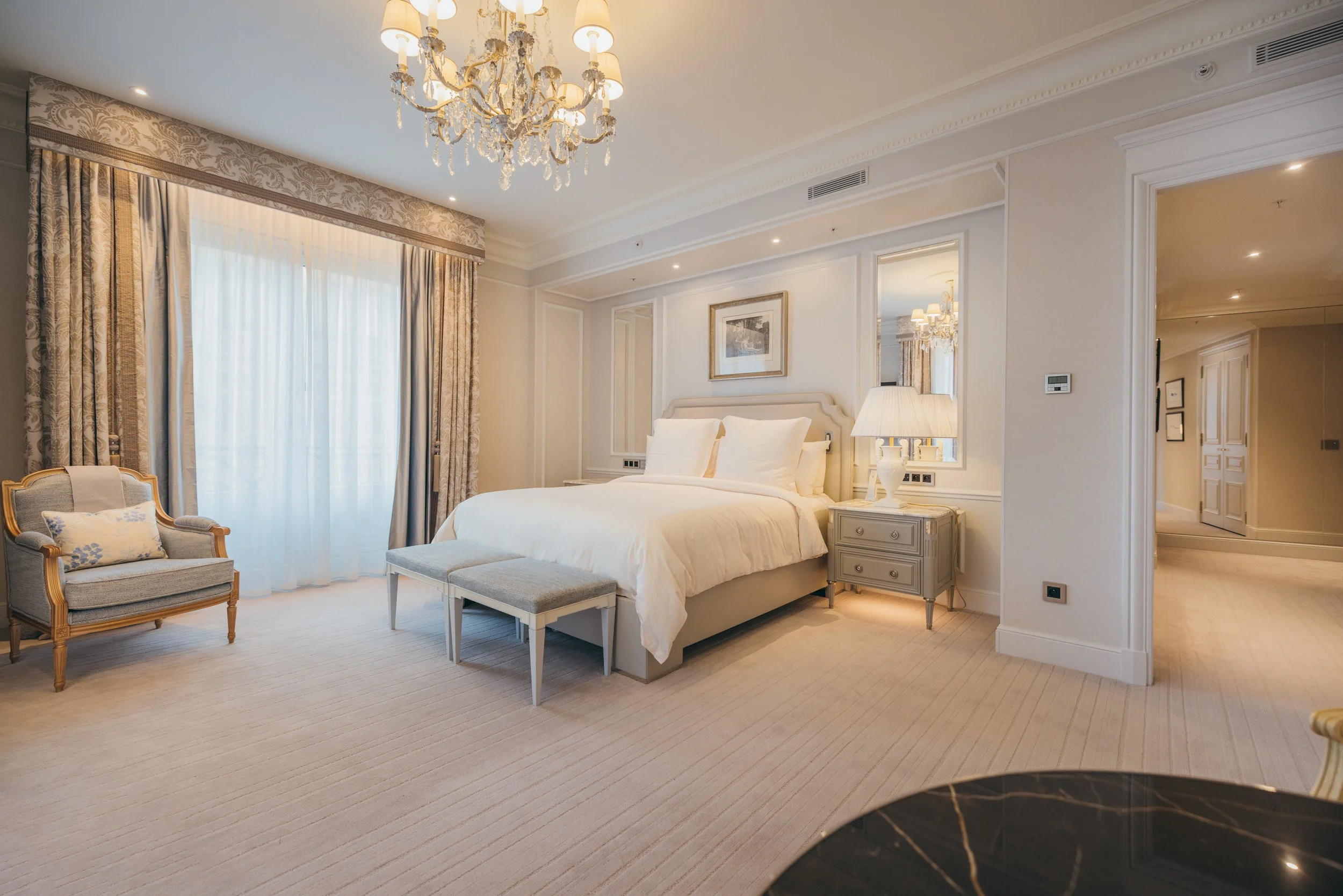 2023-01-29, Four Seasons Hotel George V-78.jpg